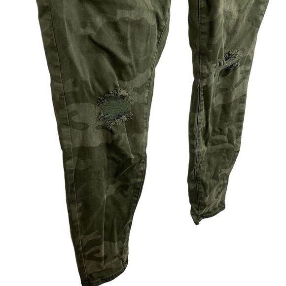 AMERICAN EAGLE SUPER HI RISE JEGGING Camo Next Level Stretch Jeans Green sz 6 R - Picture 7 of 16
